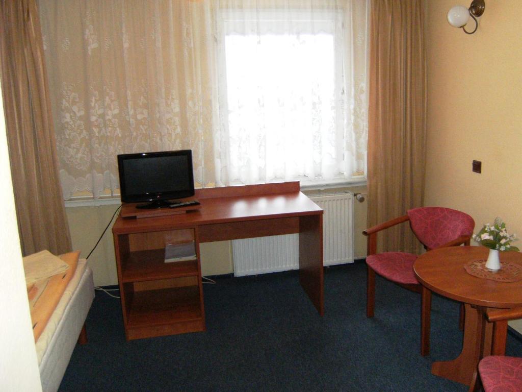 Hotel Lech Gniezno Camera foto