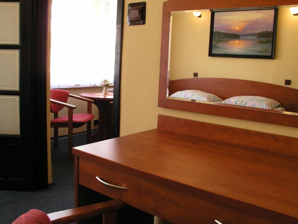 Hotel Lech Gniezno Camera foto