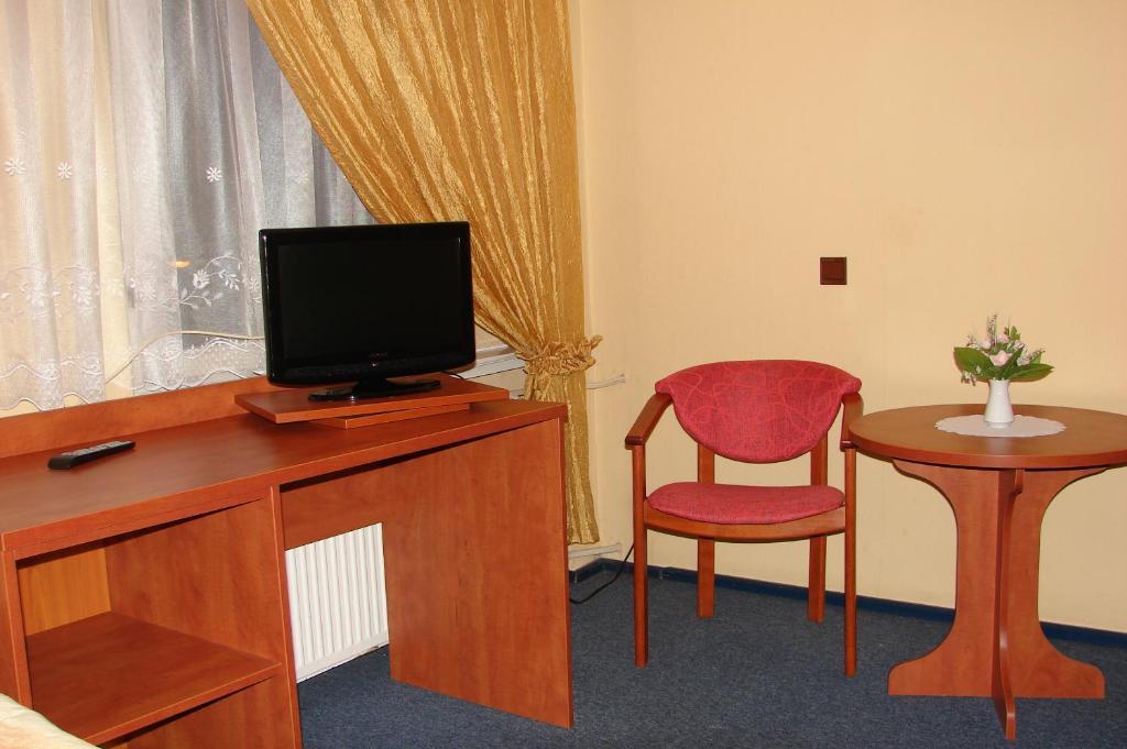 Hotel Lech Gniezno Camera foto