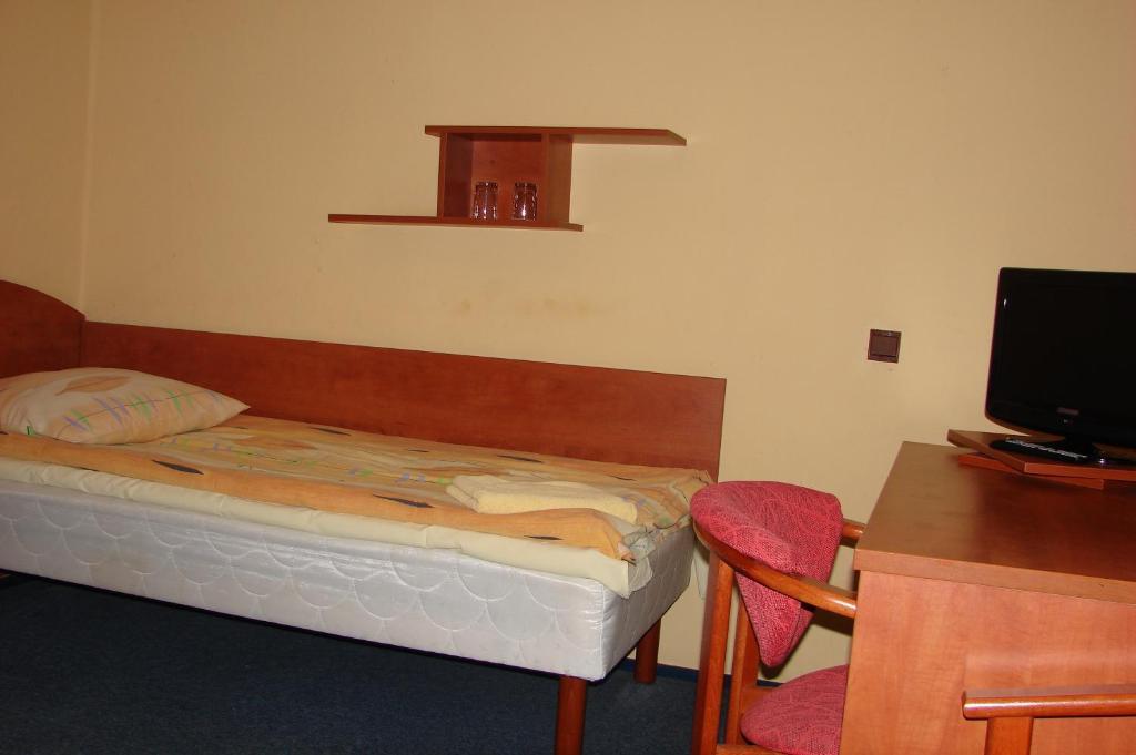Hotel Lech Gniezno Camera foto