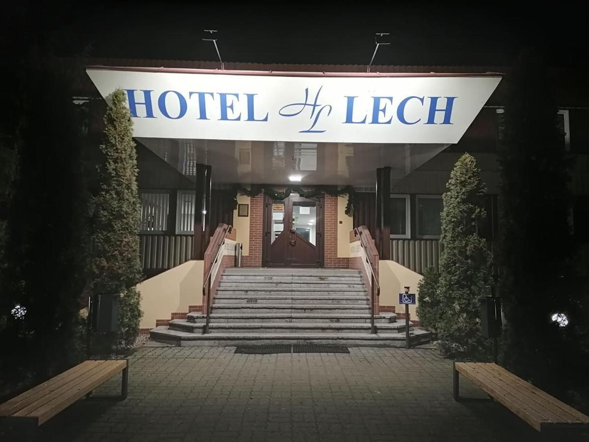 Hotel Lech Gniezno Esterno foto